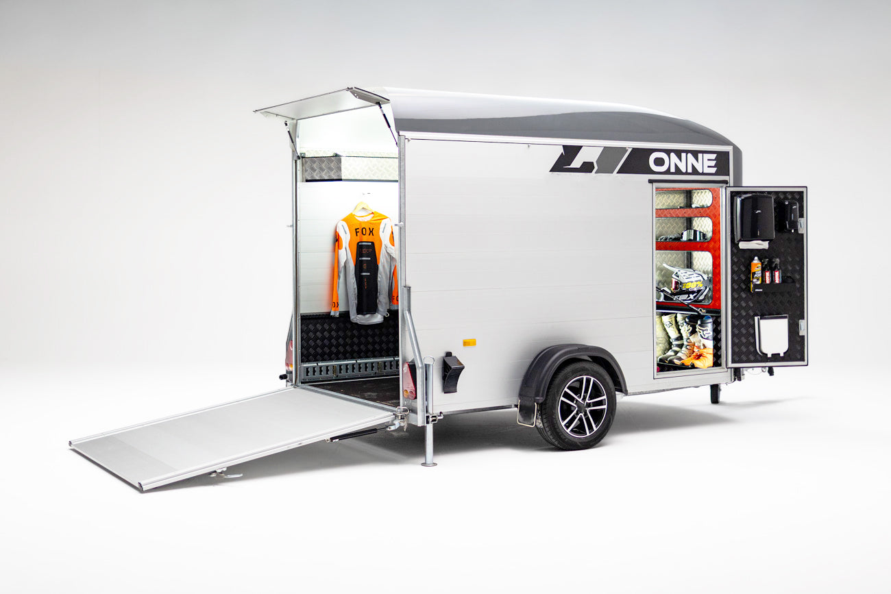 Glasfaseranhänger ONNE L RACE